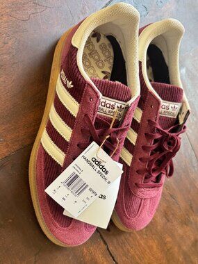 Adidas Handball Spezial W Corduroy Burgundy Cream Sneakers Size 9.5